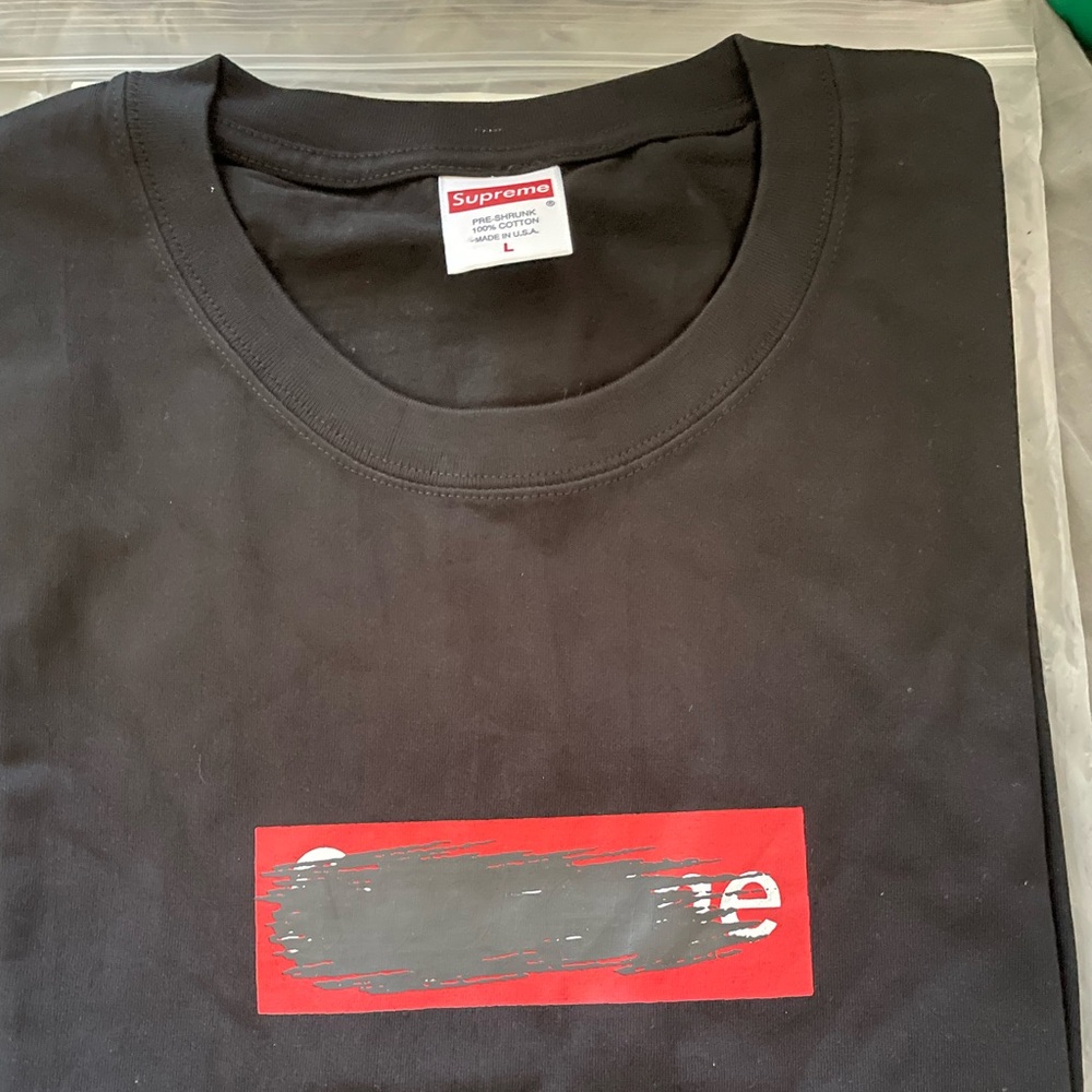 Supreme Scratched out Box Logo Large